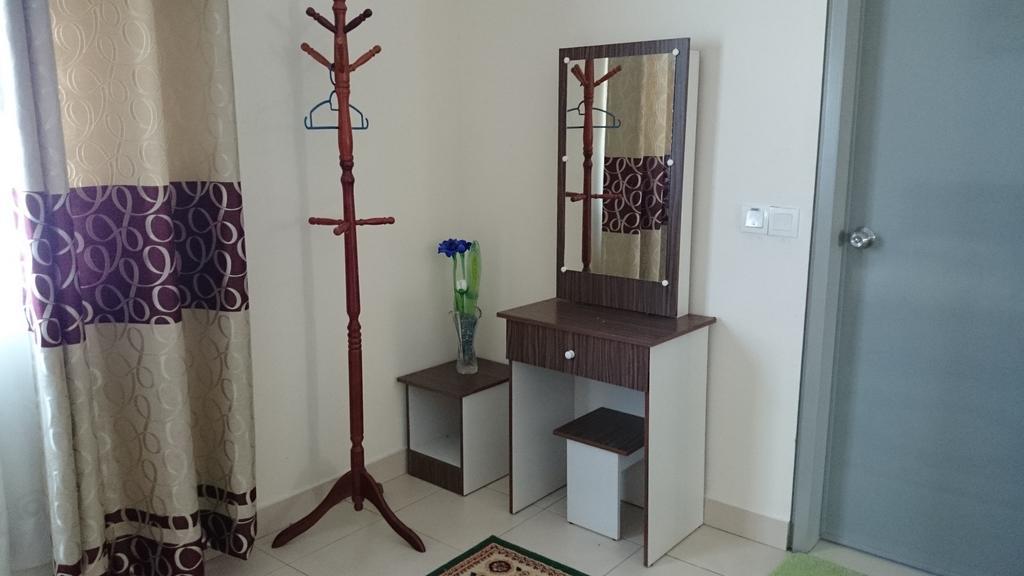Kenanga Homestay Nilai Eksteriør billede